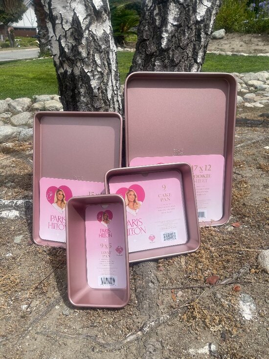 Paris Hilton Other - Paris Hilton Rose Gold 4 Piece Bakeware Set NWT